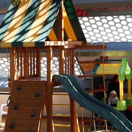 Steigenberger Residence Doha Exterior photo A playground in a shopping mall
