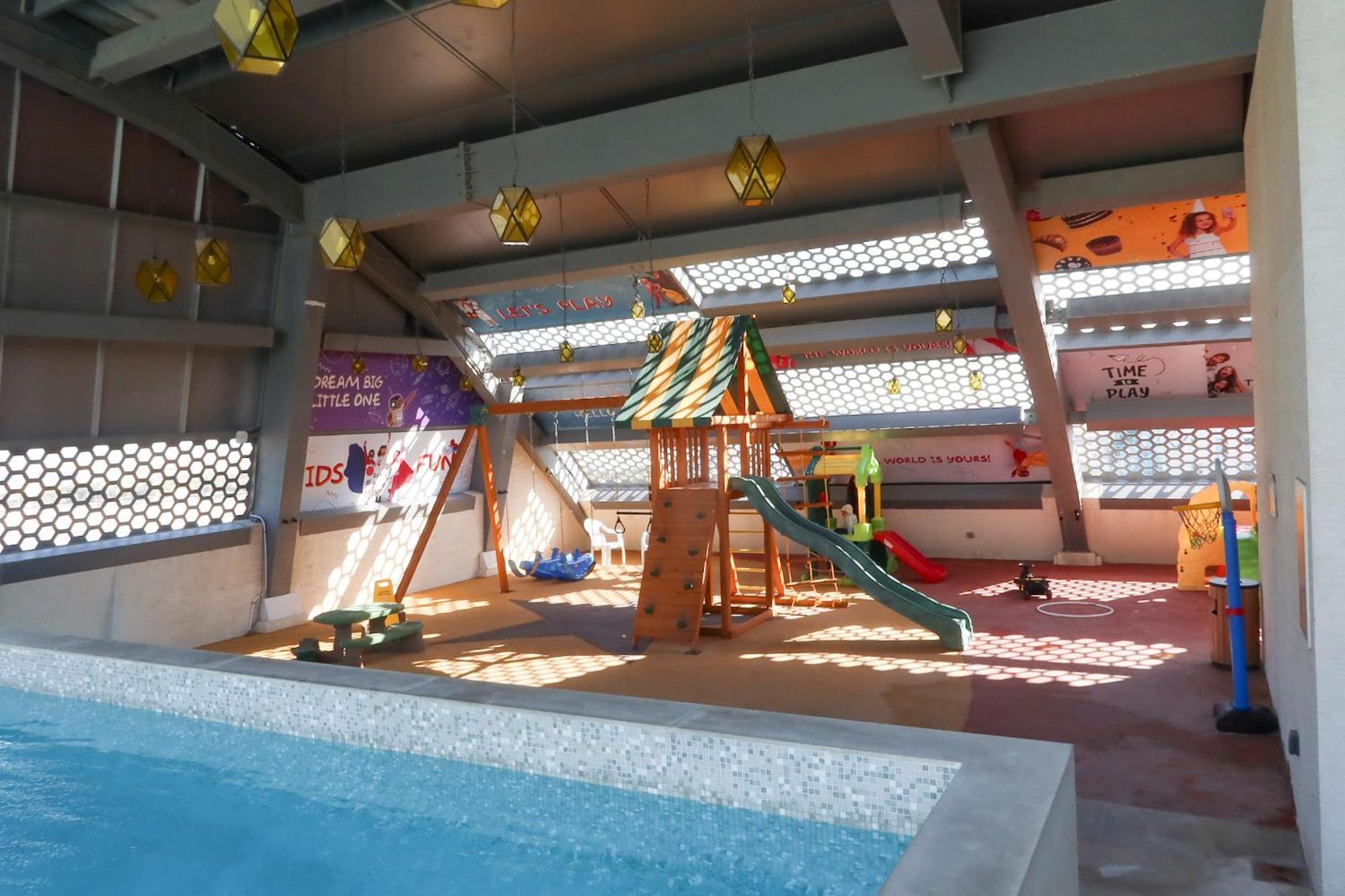 Steigenberger Residence Doha Exterior photo The interior of the leisure centre
